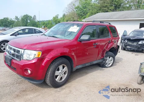 2010 Ford Escape Xlt из США, поврежденный, VIN 1FMCU0D7XAKD17651
